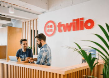 Key to win Post-Pandemic: Strengthening Trust with Consumers via Digital - Business Profesional Portal