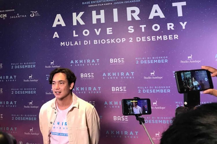 Akhirat: A Love Story