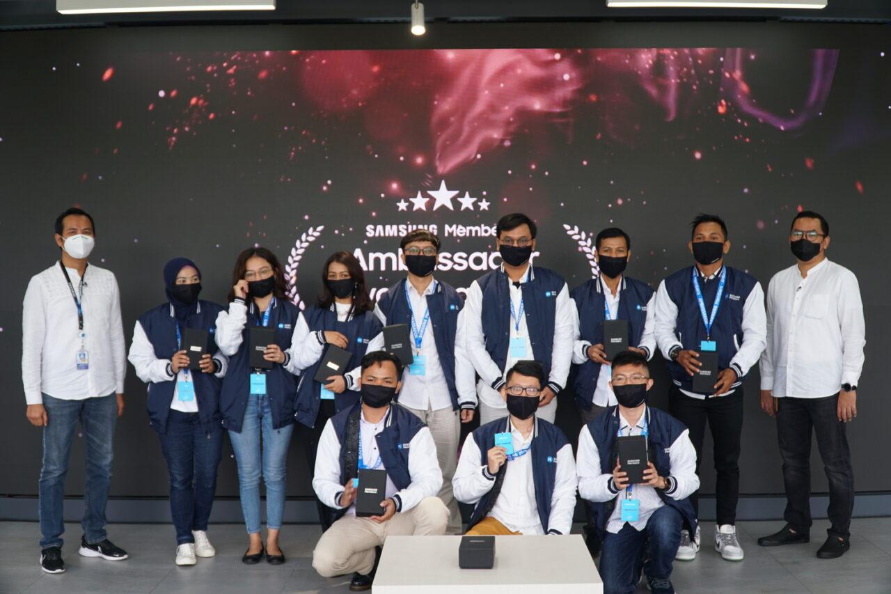 Samsung Ambassador in the celebration of 5m members