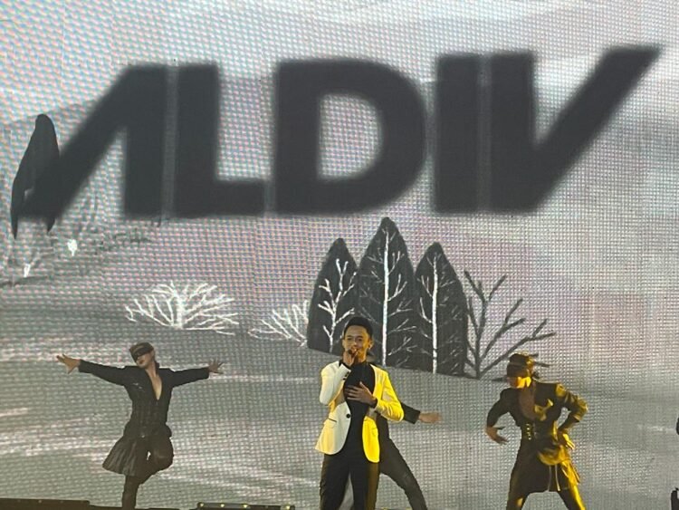 Aldiv introduces new single, 'Menanti'