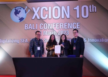 (Left) Co-Founder of ICION, Ray Sugiarto, Director PT Advanced Technologies Pacific (ATP) Makwiyah, the Director of RCEP IC Goh Seh Harn, and the Managing Director of RCEP IC Alicia Chan during MoU Signing RCEP IC and ICION