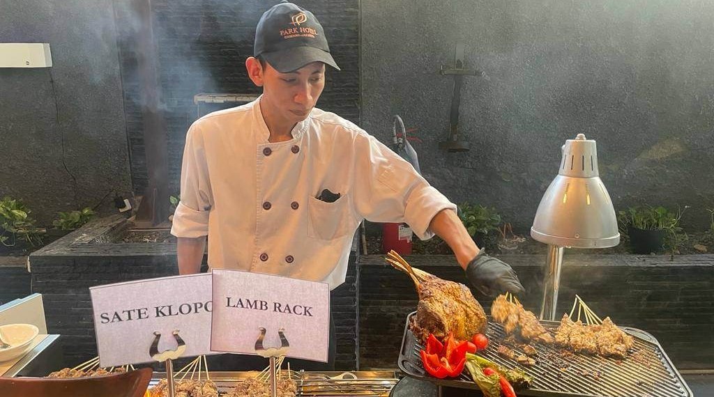 Traditional food and beverage offered by Park Hotel Cawang Jakarta for Ramadhan Menu