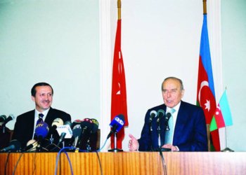 (first from right) Heydar Aliyef, Former President of Azerbaijan