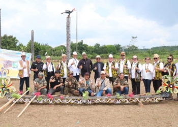 Dayak Kenyah cultural village