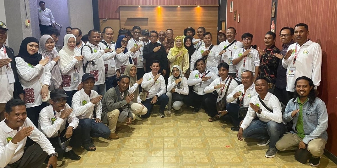 East Kutai contingent for the XVI KTNA National Week Padang