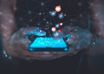 Illustration of social commerce