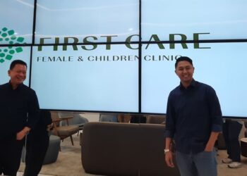 Dr. dr. Fitriyadi Kusuma, Sp.OG (K), ob-gyn specialist and co-founder of First Care Clinic (left) and Pasha Pernanda Fauzi, CEO of First Care Clinic in Jakarta (10/11).