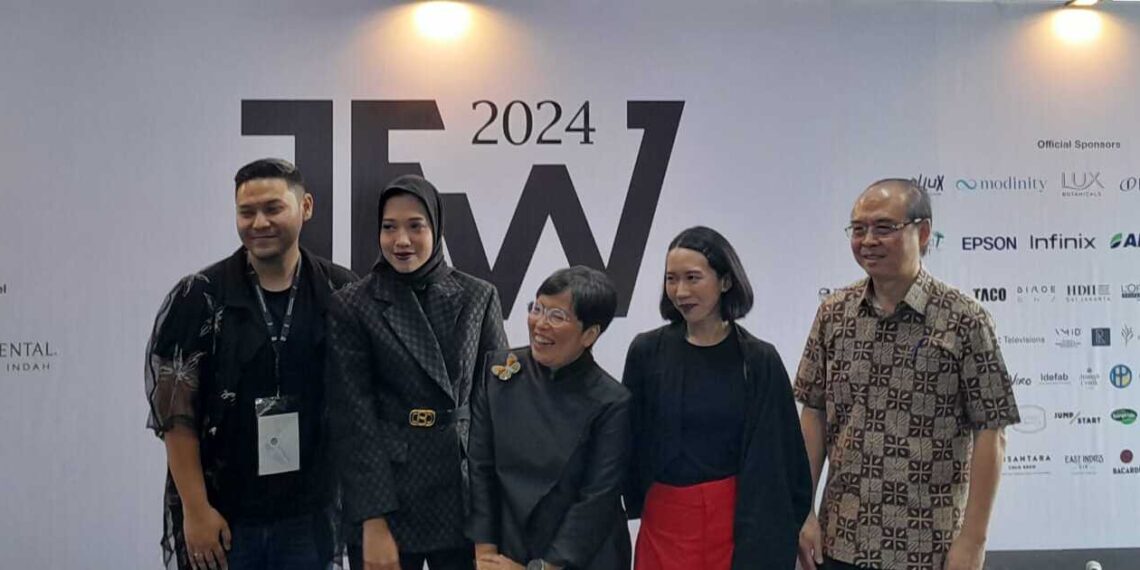 JFW 2024 business news