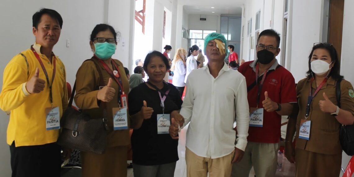 West Kutai Health Department holds free cataract surgery. business news