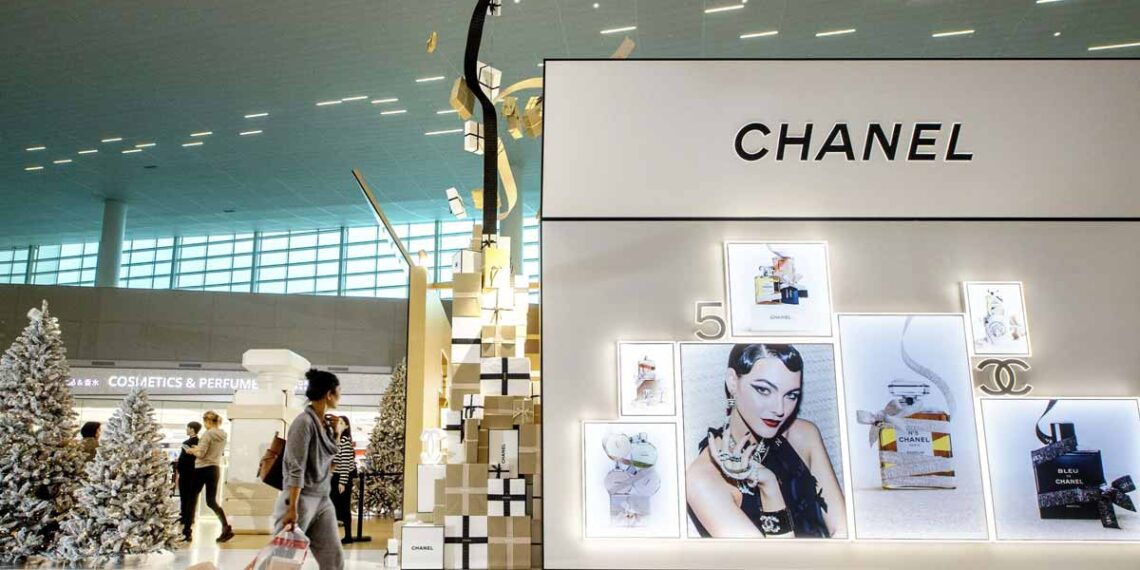 Shinsegae Duty Free Opens 'Chanel Beauty Megapodium' at Incheon