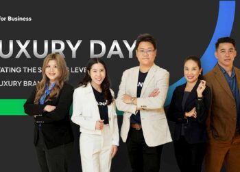 From left: Napasiree Sangchan, Senior Strategic Planning Manager, IMAG, Supawadee Juengjaroensukying, Business Consultant - Luxury Industry, LINE Thailand, Keerati Anurakpradorn, Head of Business Consultant - Luxury Industry, LINE Thailand, Kunchalee Sumleerat, Founder, DigiNative, Nopnarit Lieopanich, Managing Director, Group Z International
