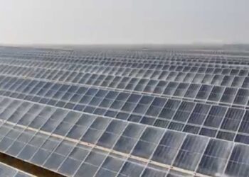 Deputy Ruler of Abu Dhabi Inaugurates World’s Largest Single-Site Solar Power Plant Ahead of COP28