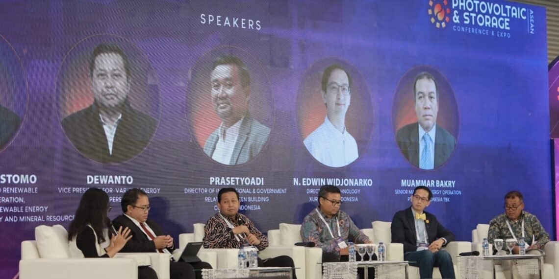 PVS ASEAN 2023 is a solar energy industry conference and exhibition. Image: Husna
