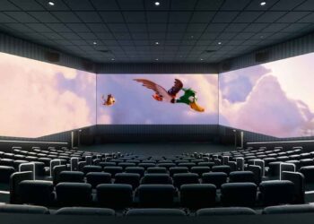 CJ 4DPLEX's Immersive, 270-Degree Panoramic ScreenX Format