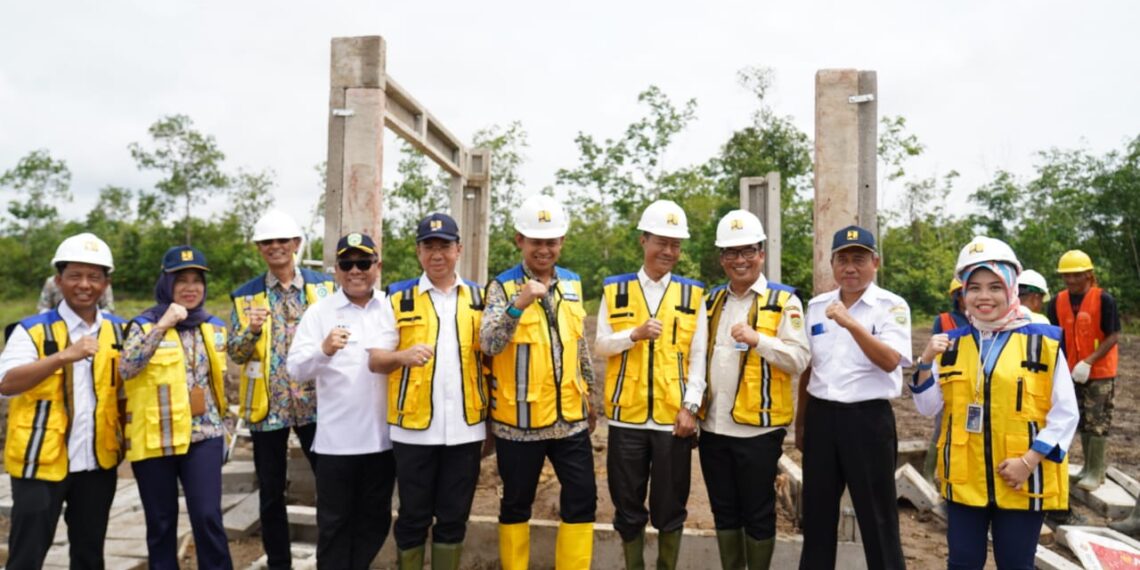 the Ministry of Public Works and Public Housing (PUPR) team