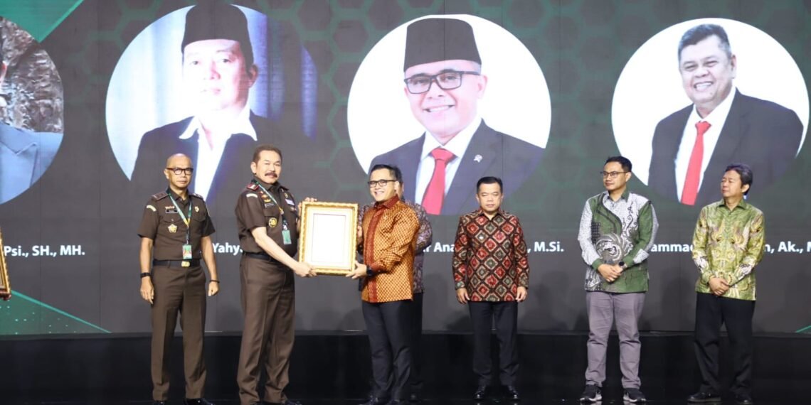 Simplifying Things for Public, PANRB Minister Confident in Prosecutor’s Office Advancing Digital Transformation