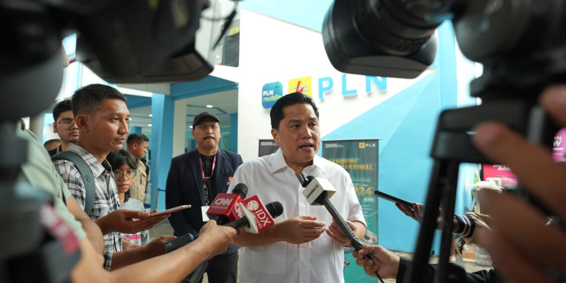 Erick Thohir visited PLN booth at IIMS 2024