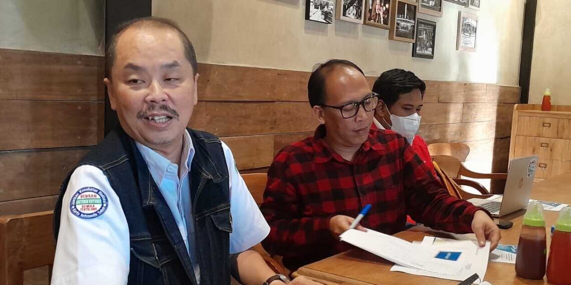 Herman Dinata Mihardja, Head of BPJS South Jakarta branch at the JKN discussion with the press (03/25). Credit: Haris