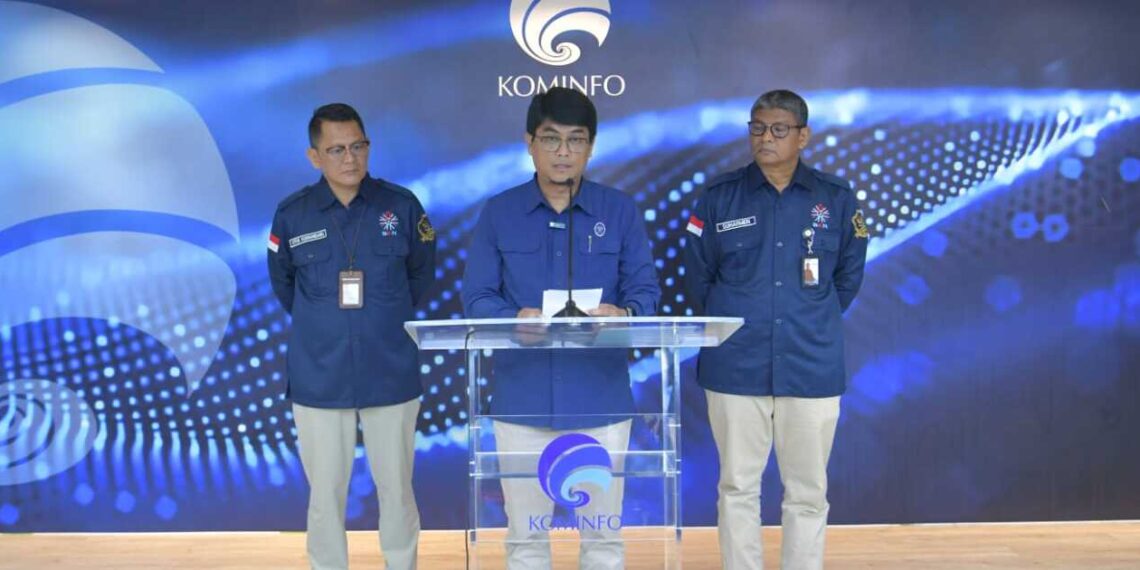 State Civil Service Agency (BKN) press conference in the press room at the Ministry of Communication and Informatics, Jakarta (03/19). Credit: Haris