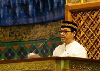 Deputy Minister Nezar Patria spoke about the rising cyber threats in Indonesia at UGM (03/31). Credit: Ministry of Communication and Informatics