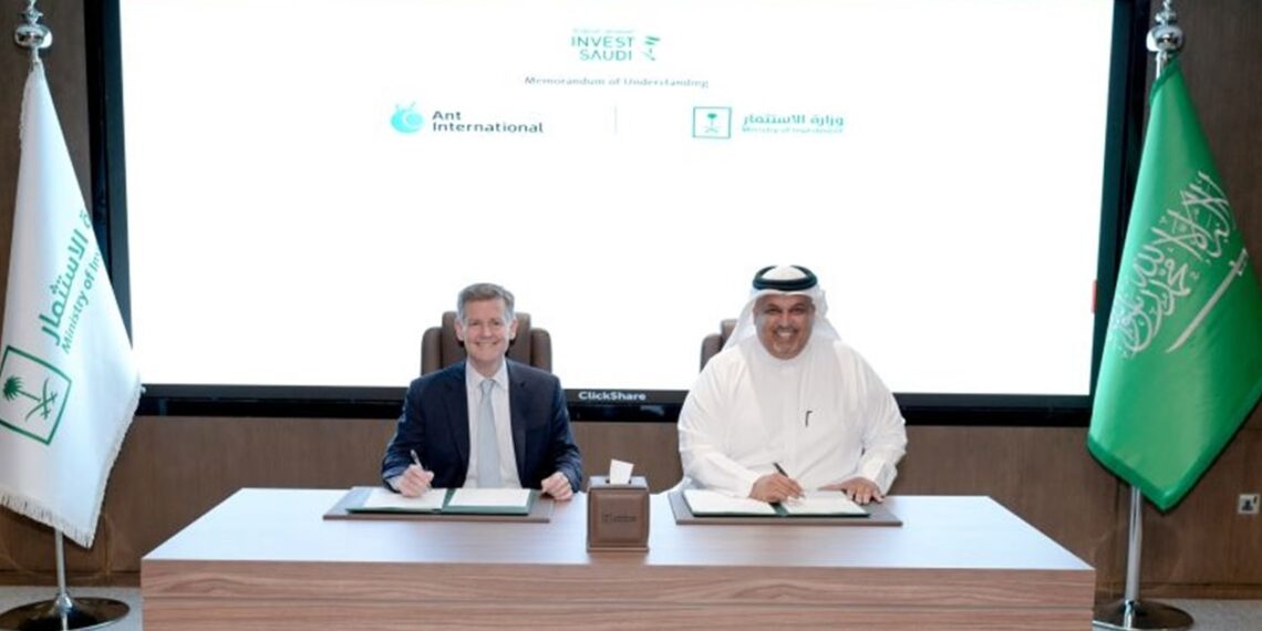 Douglas Feagin, Ant International President (left) and Eng Saleh Khabti, Deputy Minister of Investment of Saudi Arabia signed the agreement in Riyadh (05/06). Credit: Ant International