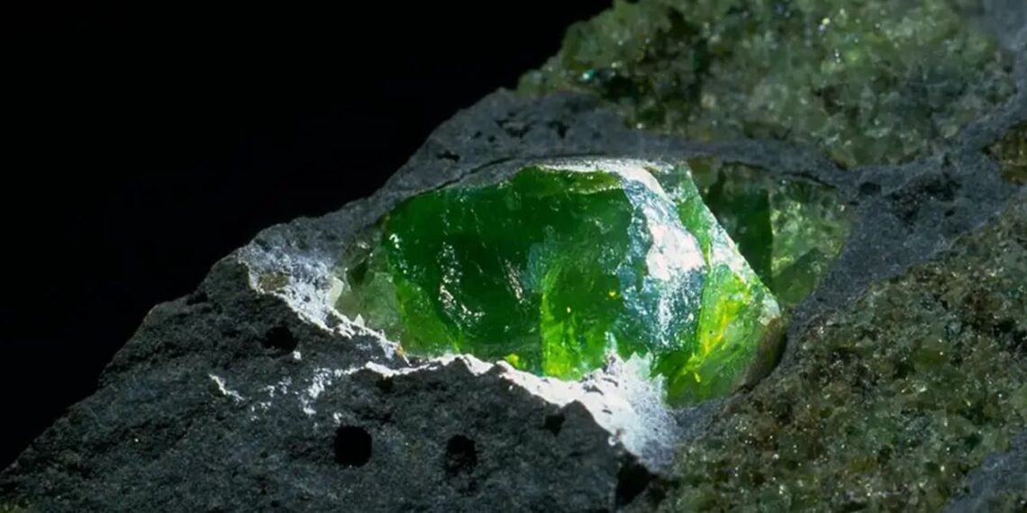 Olivine minerals can produce hydrogen when interacting with groundwater. Credit: Smithsonian National Museum of Natural History/USGS