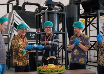 The inauguration of Tomoro Coffee's roastery. Credit: Tomoro Coffee