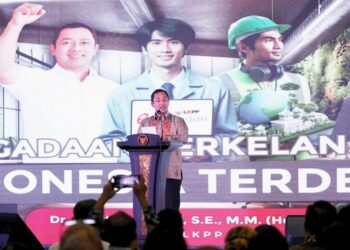 The Head of LKPP Hendrar Prihadi delivered his opening remarks during the 2024 ISPE. (Photo: ISPE team)