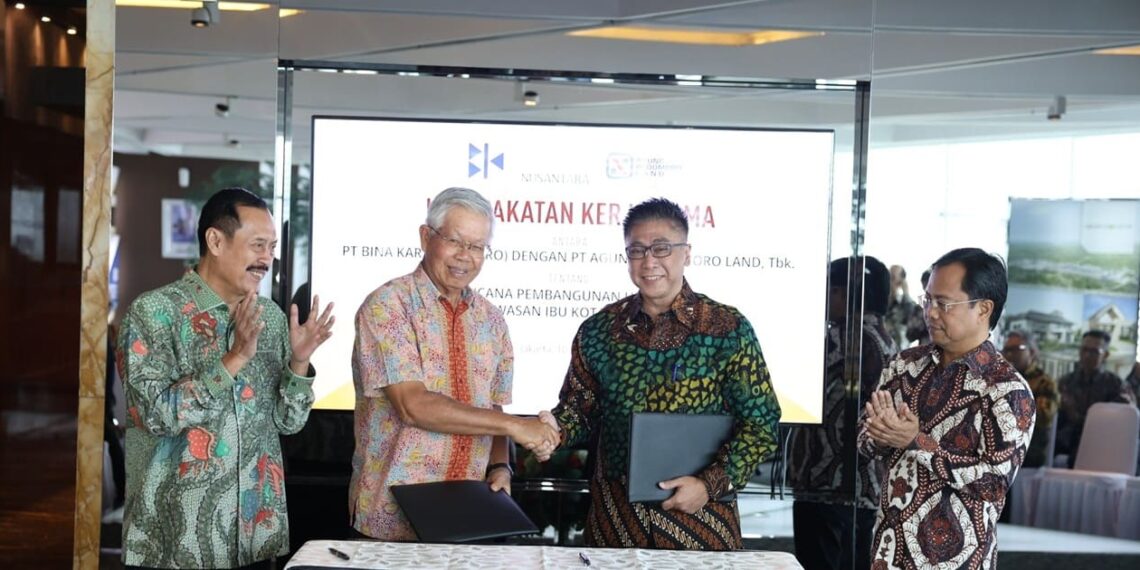 Agung Podomoro Land President Director Bacelius Ruru (second left) and Bina Karya President Director Boyke Prasetyanto (third left) signed the cooperation agreement in Jakarta (06/10). Credit: Nusantara Capital Authority