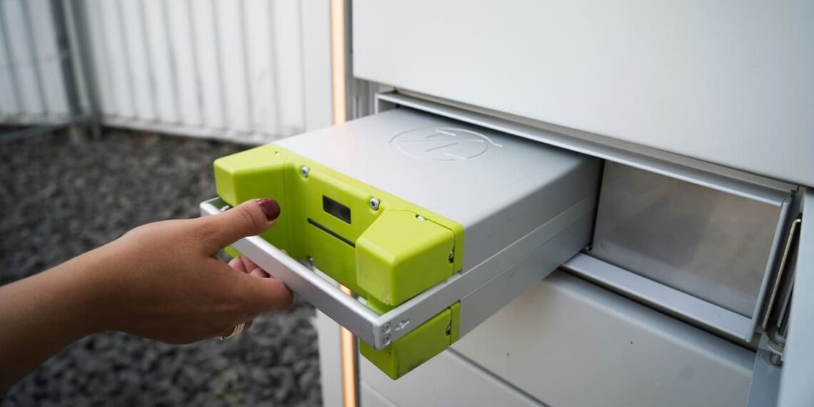 Illustration of Li-ion battery for EV developed by Bukit Asam and BRIN. Credit: Kumpan Electric/Unsplash