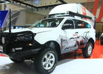 Isuzu MU-X 2024 at GIIAS 2024. Credit: Isuzu