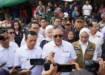 Minister of Trade Zulkifli Hasan spoke about strategies to overcome global trade barriers on Sunday (14/07). Credit: Ministriy of Trade PR