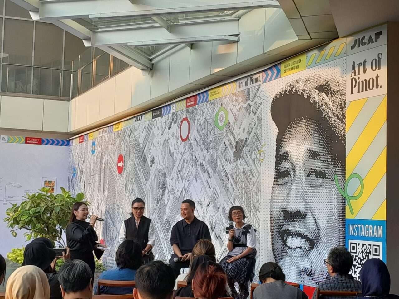 The Press Conference of Iconic Creator Award 2024, presenting appreciation to the artwork of Pinot. (Credit: Haris)