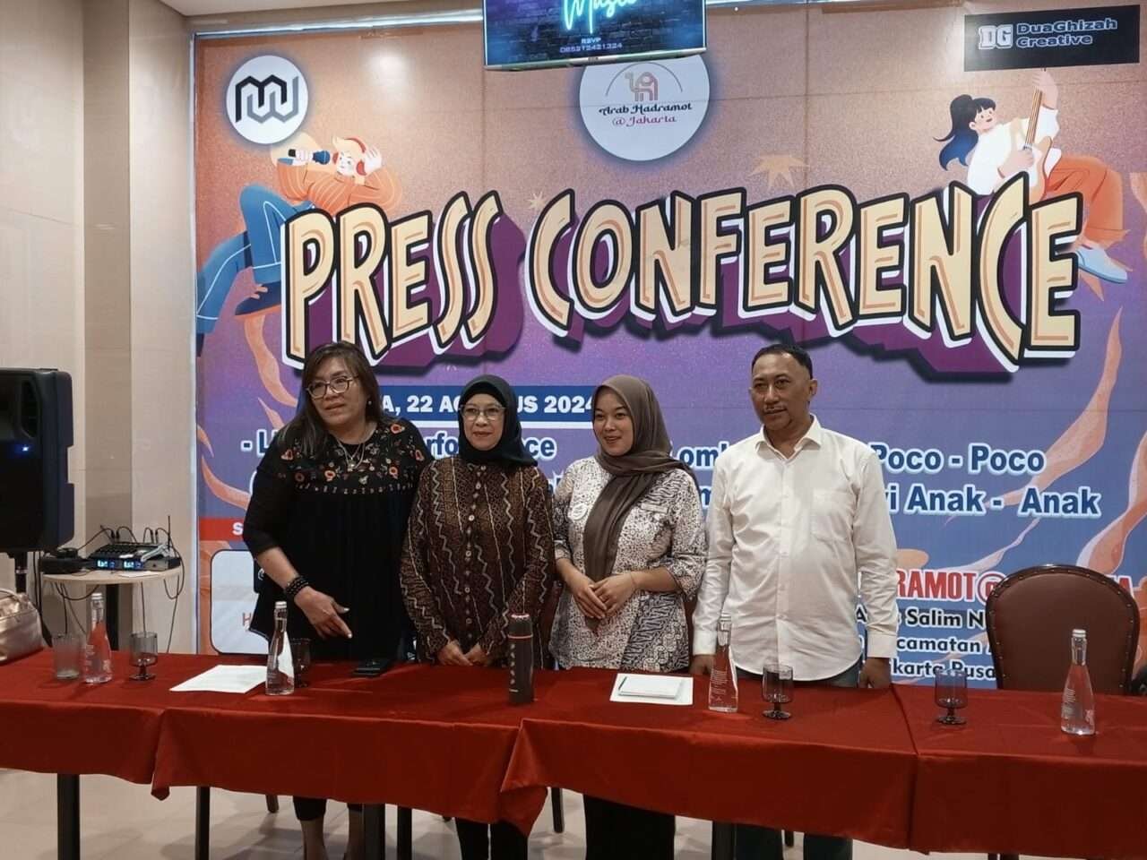 The Press Conference of Singing and Poco-Poco Dancing Competition by Arab Hadramot Jakarta. (Credit: Wulan)