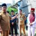 South Tangerang Mayor Benyamin Davnie inaugurated the communal septic tanks. Credit: South Tangerang City Govt