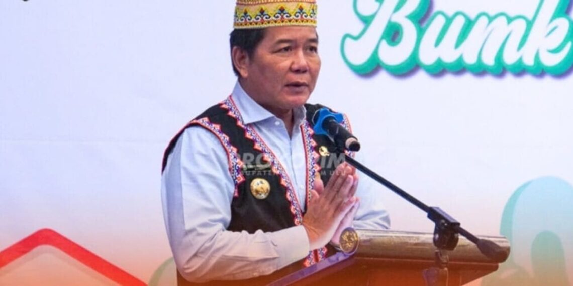 Mahakam Ulu Regent Bonifasius Belawan Geh talked about food independence in the regency. Credit: Mahakam Ulu Govt PR
