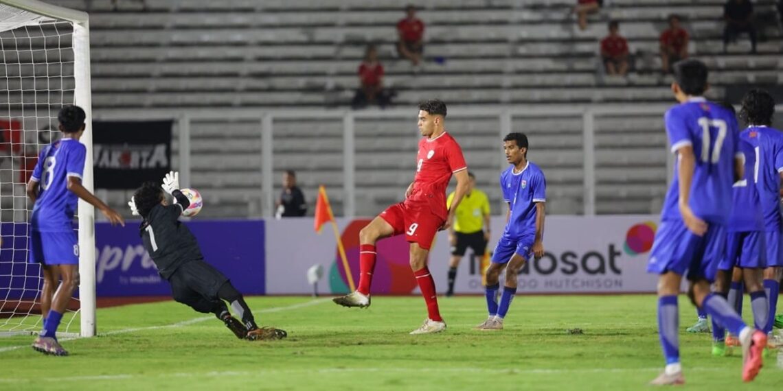 Indosat deployed five indoor BTS around the Madya Stadium in GBK during the AFC U-20 Asian Cup 2025 qualifiers. Credit: Indosat