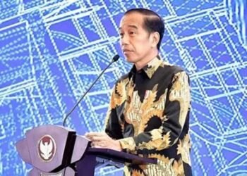 President Jokowi signed the Law on the Special Region of Jakarta (UU DKJ). Credit: BPMI Setpres