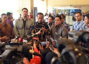 President Jokowi spoke about internal issues at Kadin. Credit: Setkab
