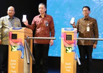 Bank Mandiri and KAI Group will apply NFC technology for ticket payments. Credit: KAI
