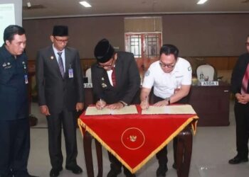 Lebak Regency Govt collaborates with BPJS Kesehatan Serang in optimizing National Health Insurance program. Credit: Haris