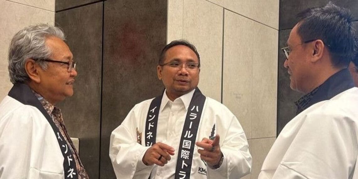 Minister of Religious Affairs Yaqut Cholil Qoumas talked about halal certification for beer and wine. Credit: Ministry of Trade