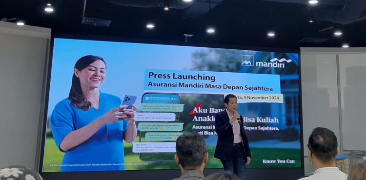 Handojo G. Kusuma, President Director of Axa Mandiri, delivered remarks at the launch of Masa Depan Sejahtera insurance in Axa Tower, South Jakarta (11/05). Credit: Sinta