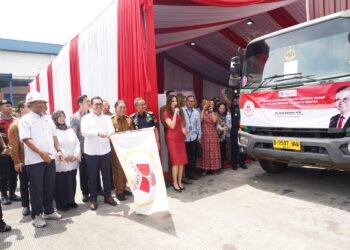 Trade Minister exports Mayora’s products at $1 million