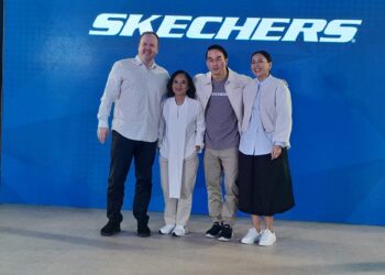 Skechers