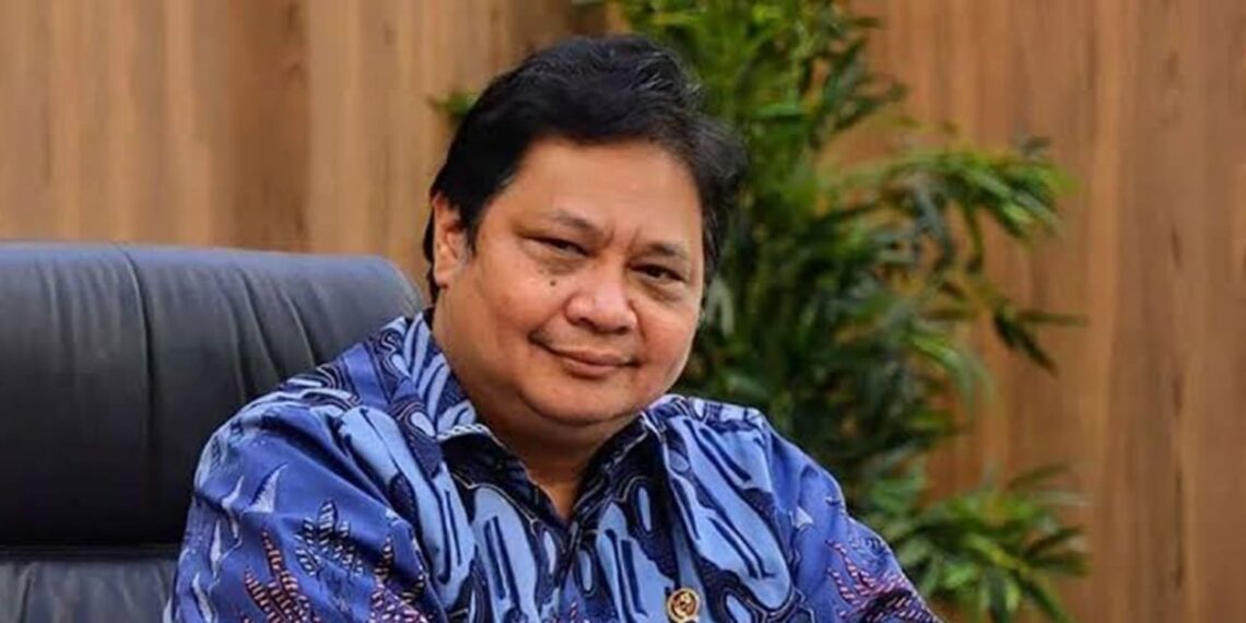 Airlangga Hartarto talks about iPhone 16 requirements for entry into Indonesia. Credit: Coordinating Ministry of Economic Affairs