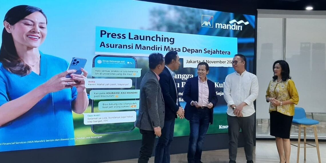 Axa Mandiri launched an endowment product called Masa Depan Sejahtera at Axa Tower, South Jakarta (11/05). Credit: Sinta