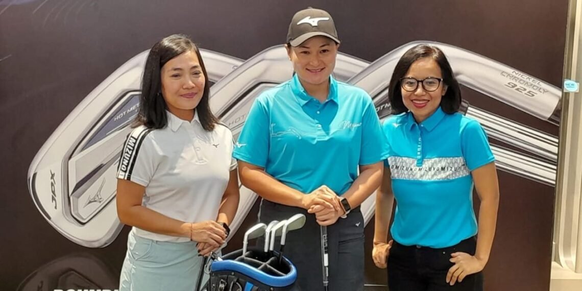 Golf House launched the Mizuno JPX 925 Iron Set. Credit: Haris