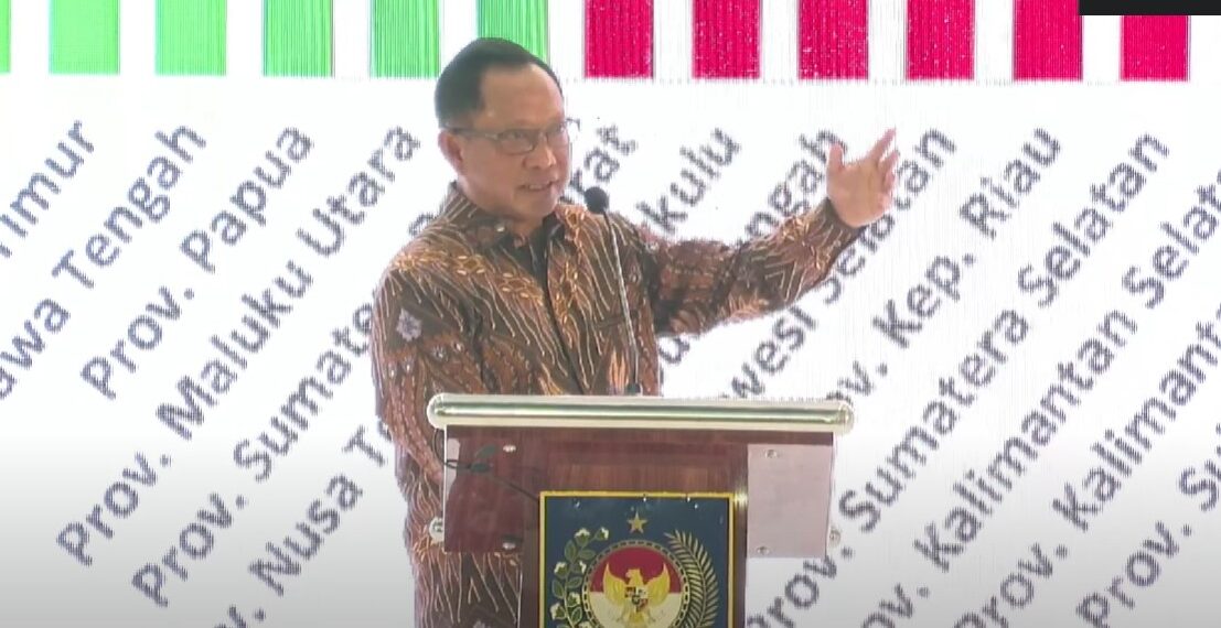 The Minister of Home Affairs (Kemendagri) Tito Karnavian delivered his speech in APBD Awards 2024.