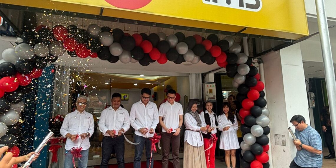 Indosat Ooredoo Hutchison (IOH) presents new IM3 outlets in Kelapa Gading. (Credit: Wulan)